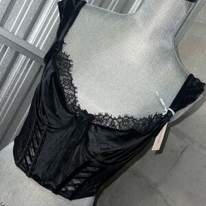 Victoria's Secret Black Velvet Lace Bra Bustier